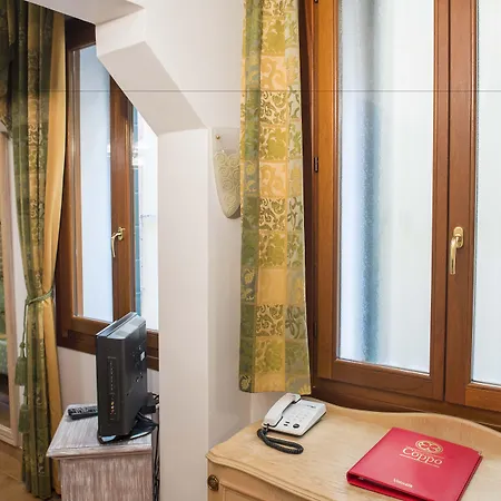 Daplace - Antica Casa Coppo 1 Penzion Benátky