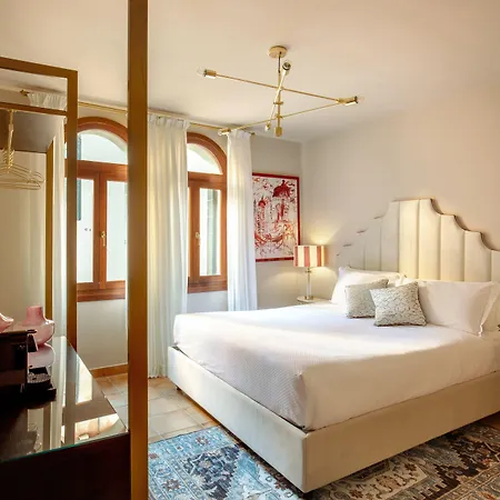 ゲストハウス Daplace - Antica Casa Coppo 1 3*