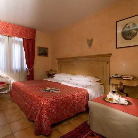 Gasthuis Daplace - Antica Casa Coppo 1 Venetië