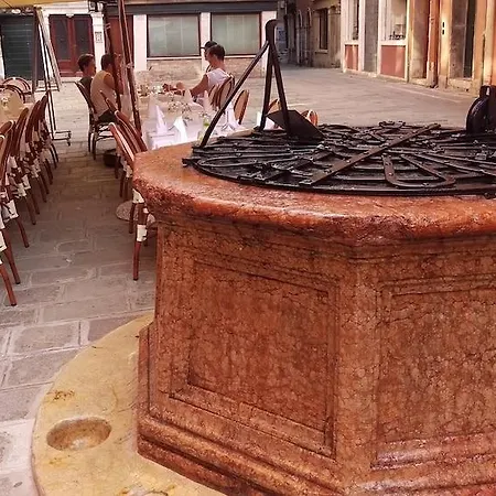 Konukevi Daplace - Antica Casa Coppo 1 Venedik